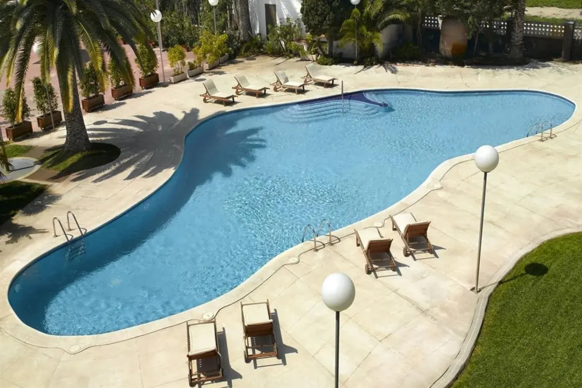 Отель Ciudad de Castelldefels