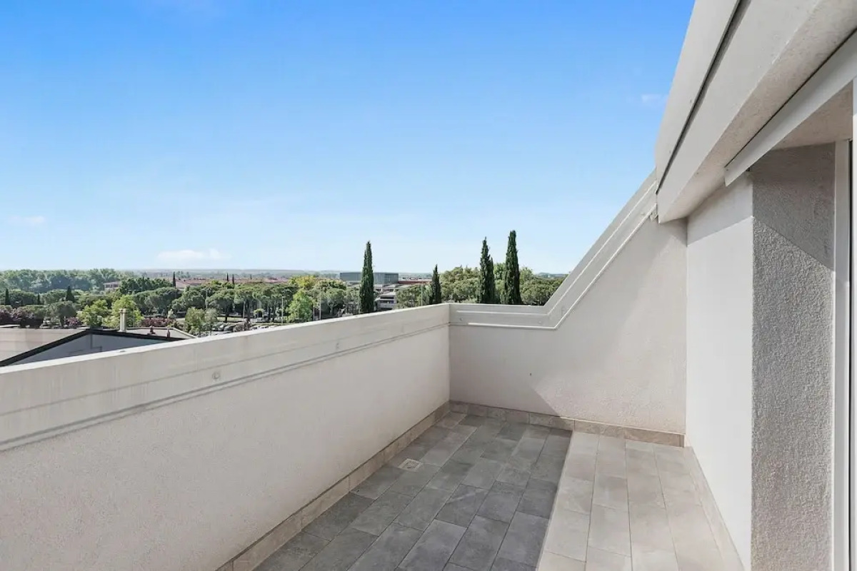 Matta Apartment 400m From The Lake