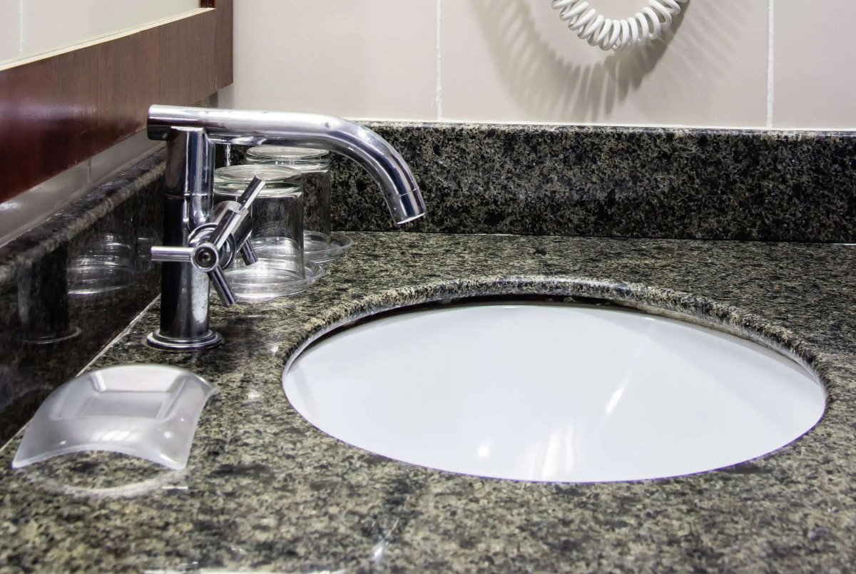 Microtel by Wyndham Mall of Asia