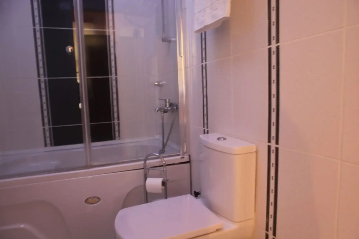 Tom Square Boutique Hotel