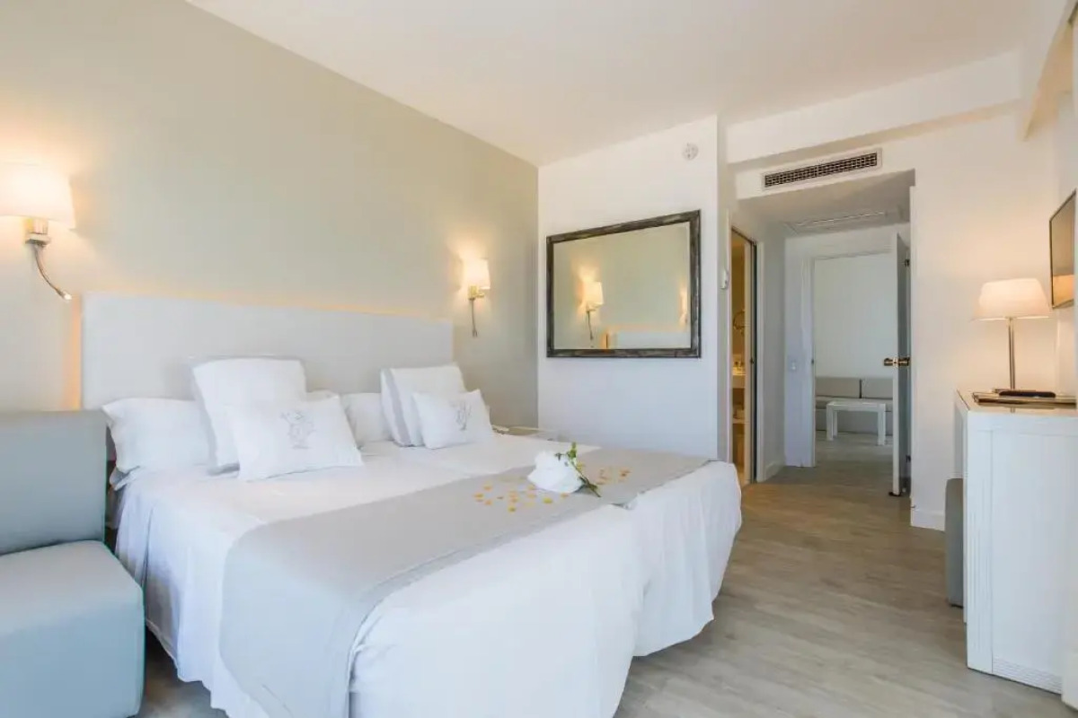 Playa Esperanza Resort