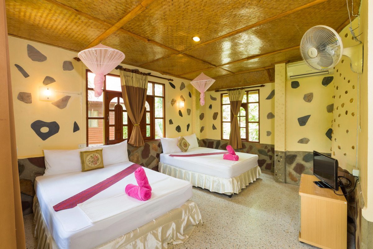 Bottle Beach 1 Resort