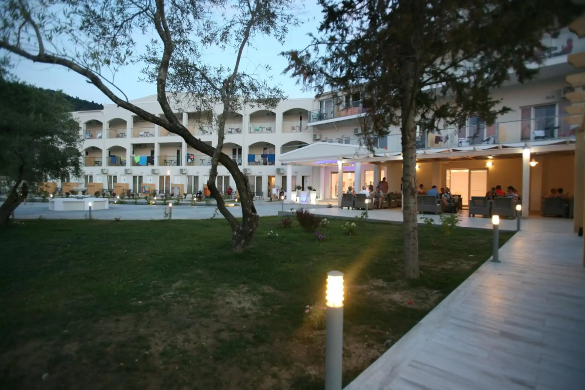 Saint George Palace Hotel