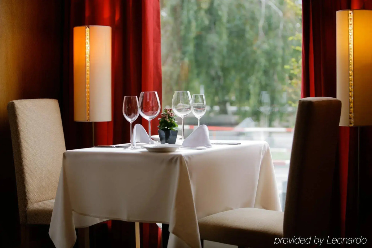 Mamaison Hotel Riverside Prague