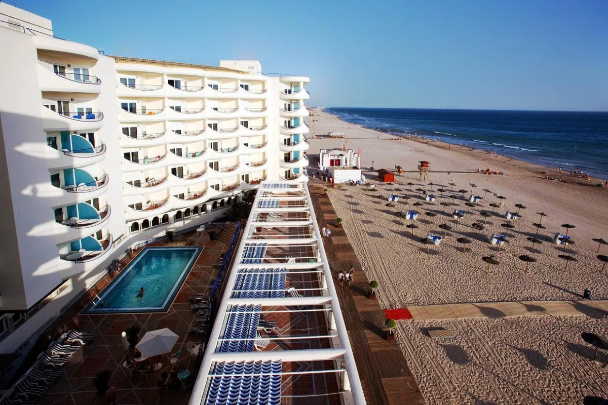 Hotel Playa Victoria