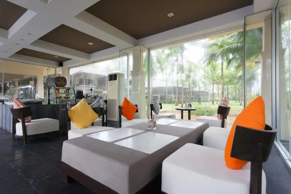 Grand Southsea Khaolak Beach Resort