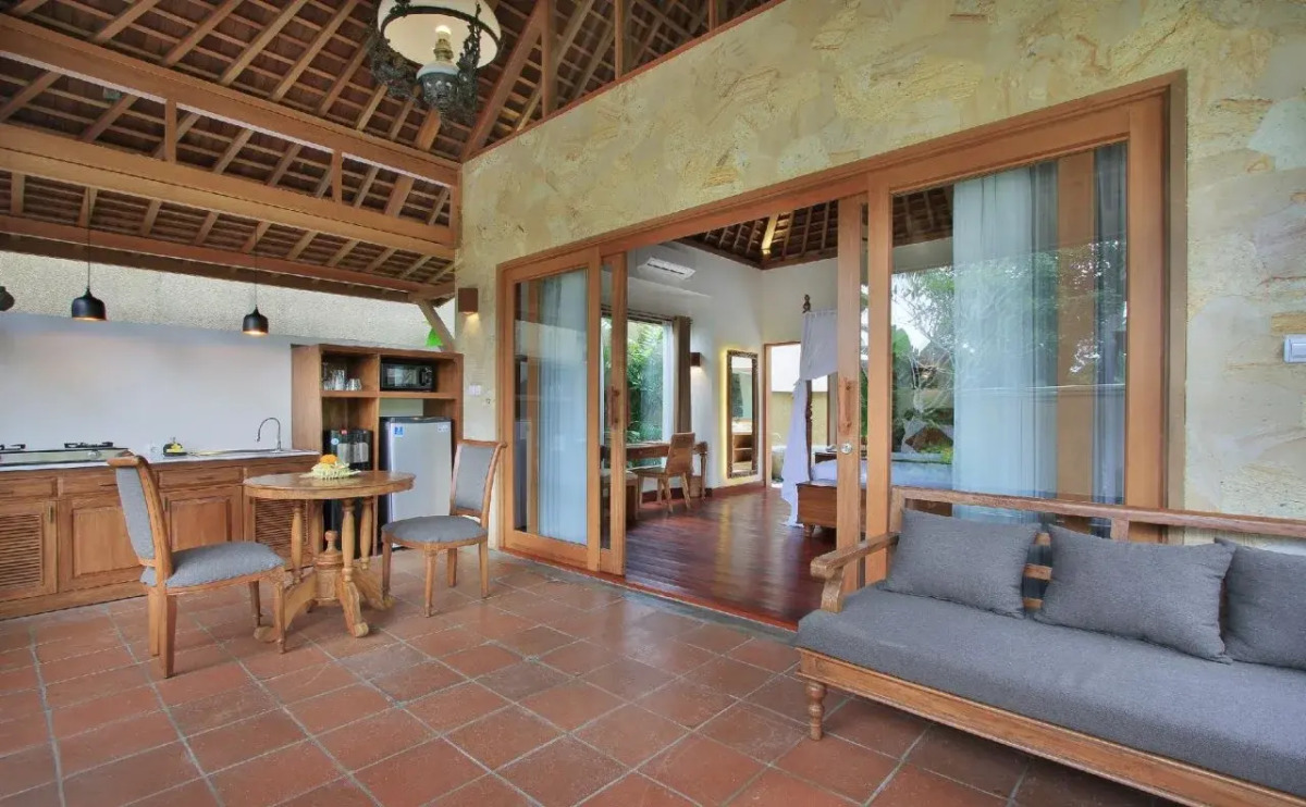 Graha Sandat Villas by Pramana Villas