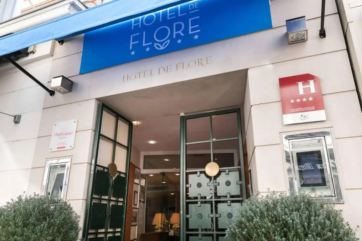 The Deck Hotel by HappyCulture