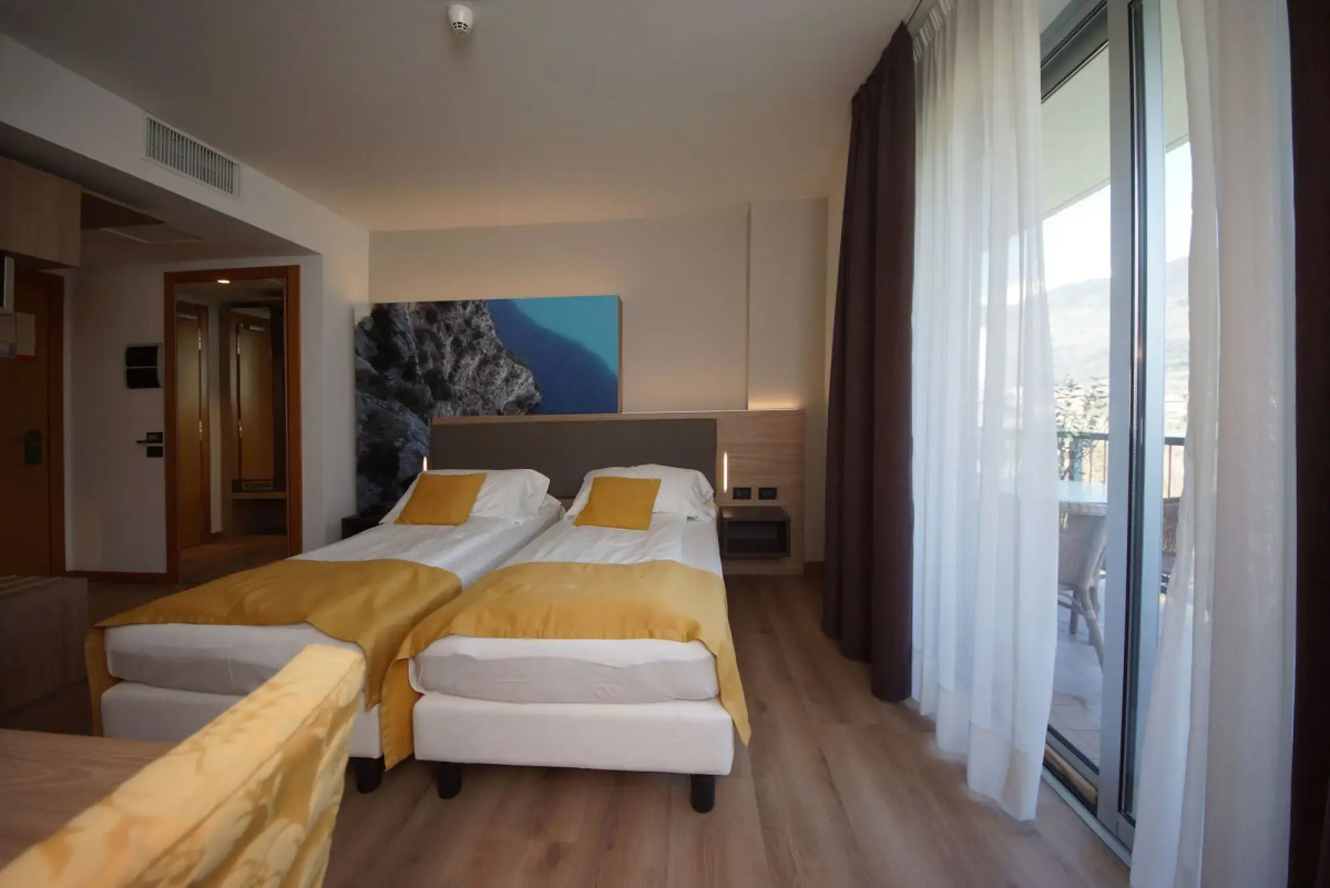 Ambassador Suite Hotel