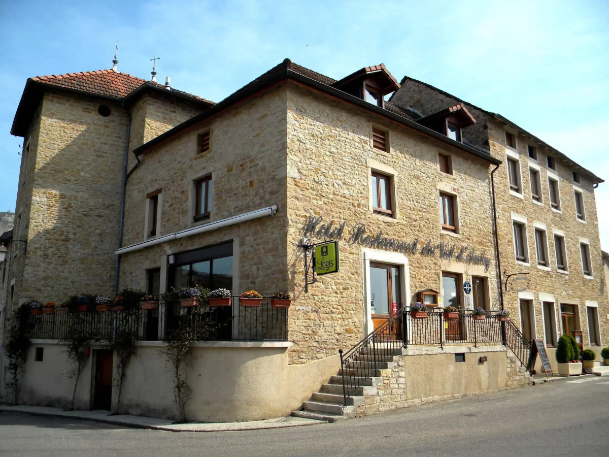 Hôtel Restaurant le Val d'Amby
