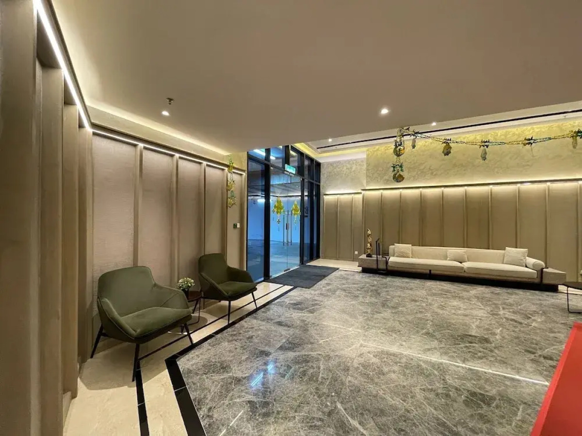 Agile Residence TRX by Isabella