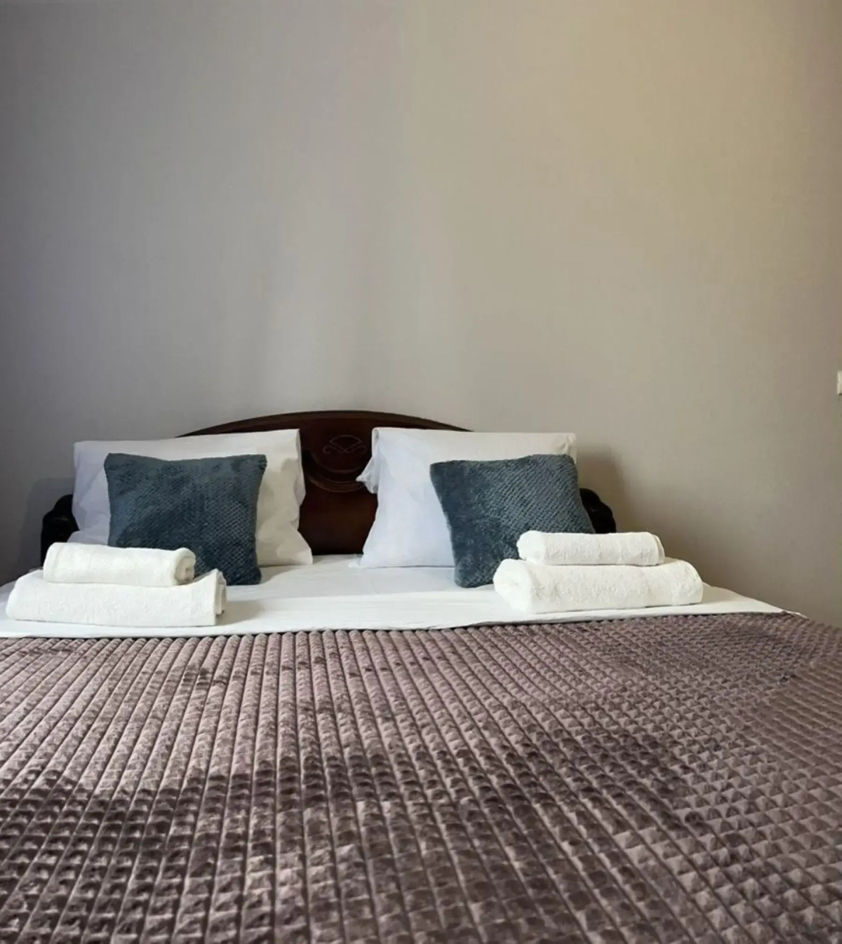 Апартаменты на улице Комарова 61