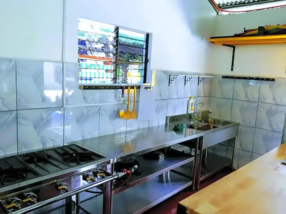 Moalboal Bamboo House / Rooms