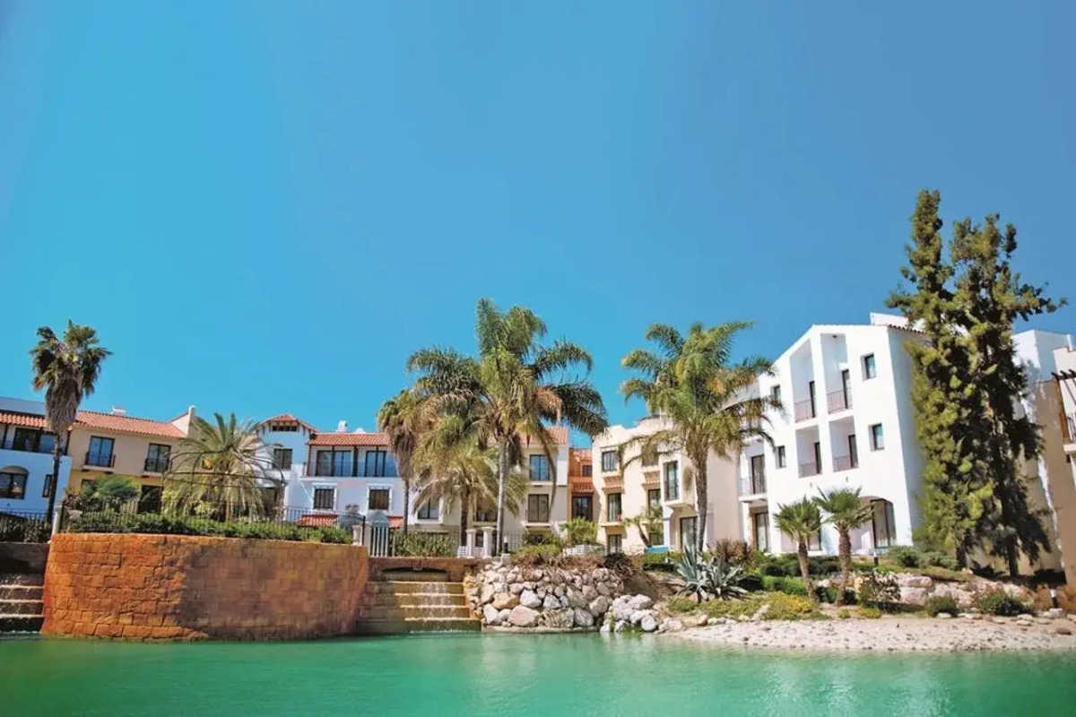 Отель PortAventura El Paso - Theme Park Tickets Included