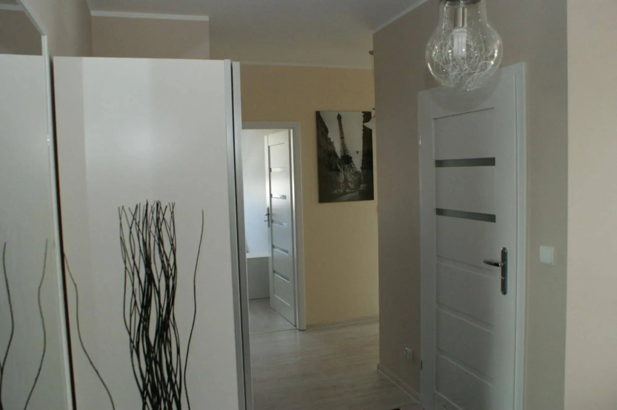 IRS ROYAL APARTMENTS - IRS Aviator