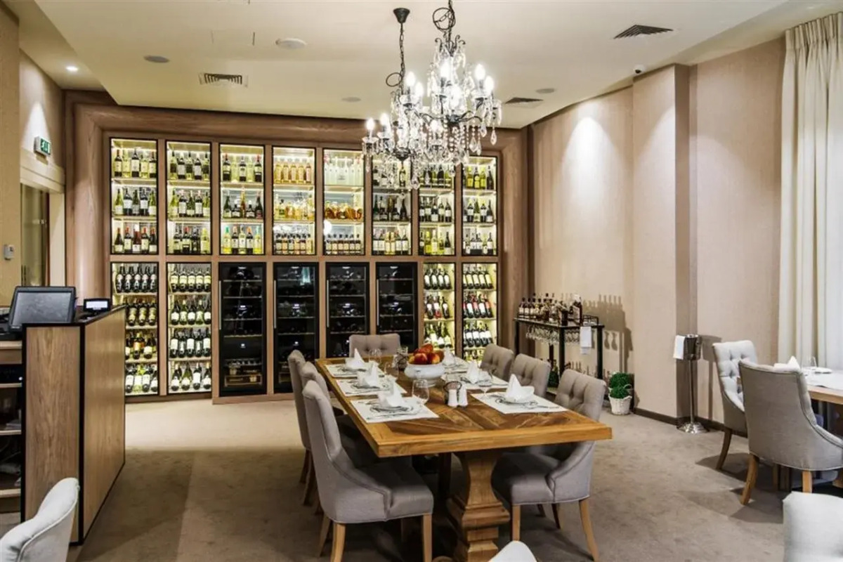 Airport Hotel Okecie