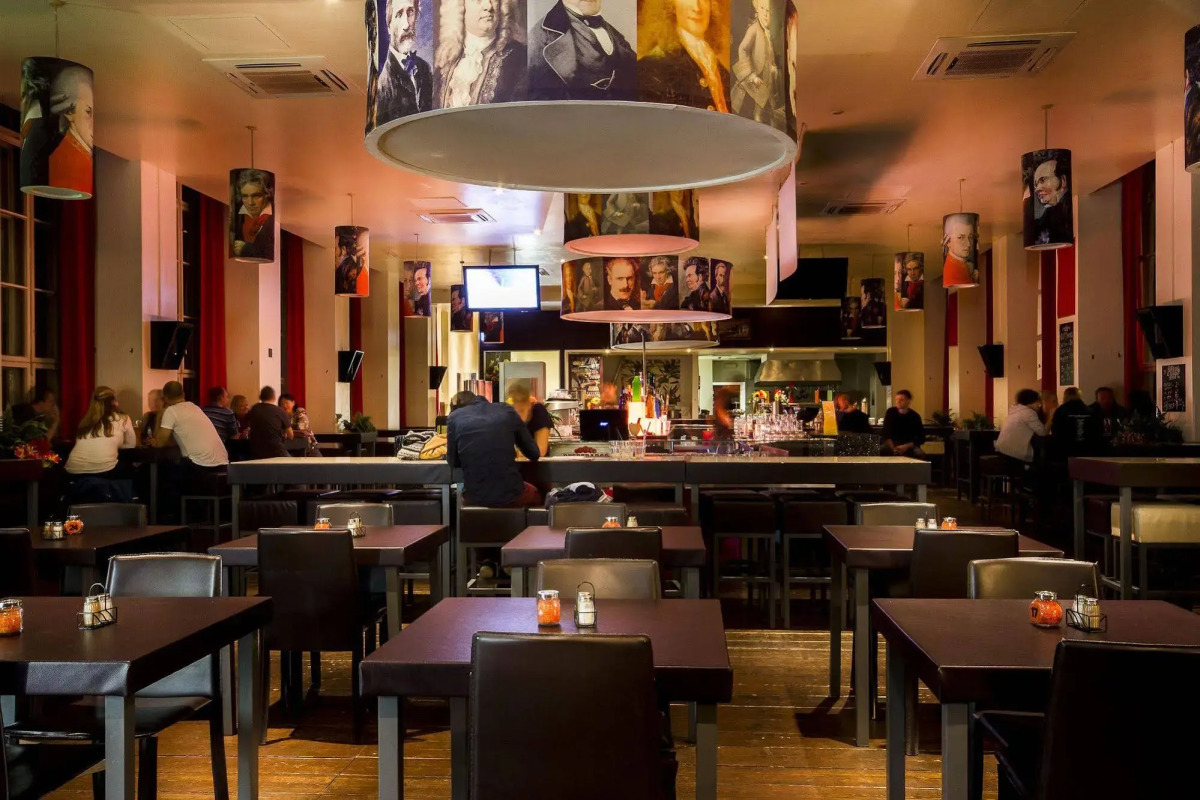 Отель Plus Berlin