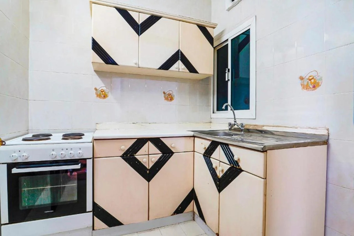 OYO 120 Concord International Hotel