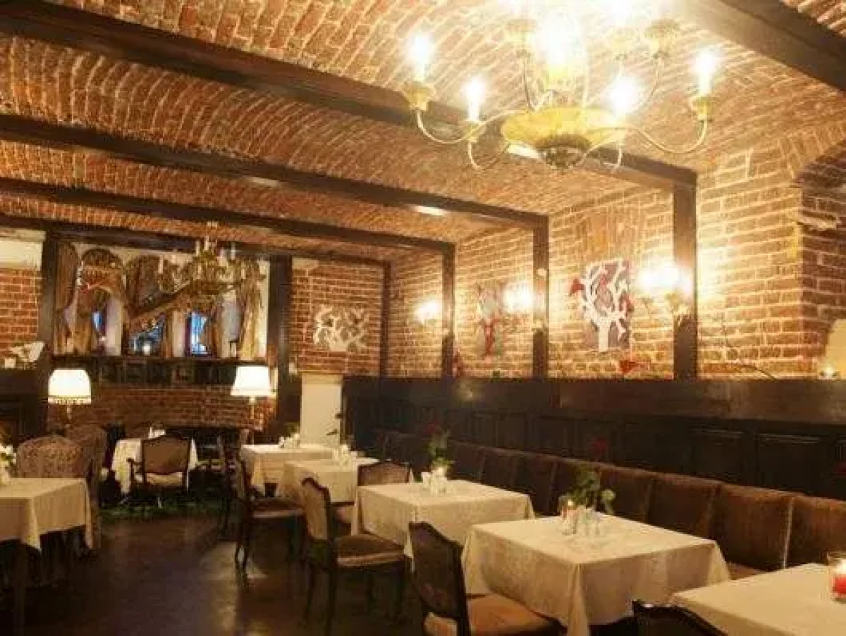 Отель Lion’s Castle