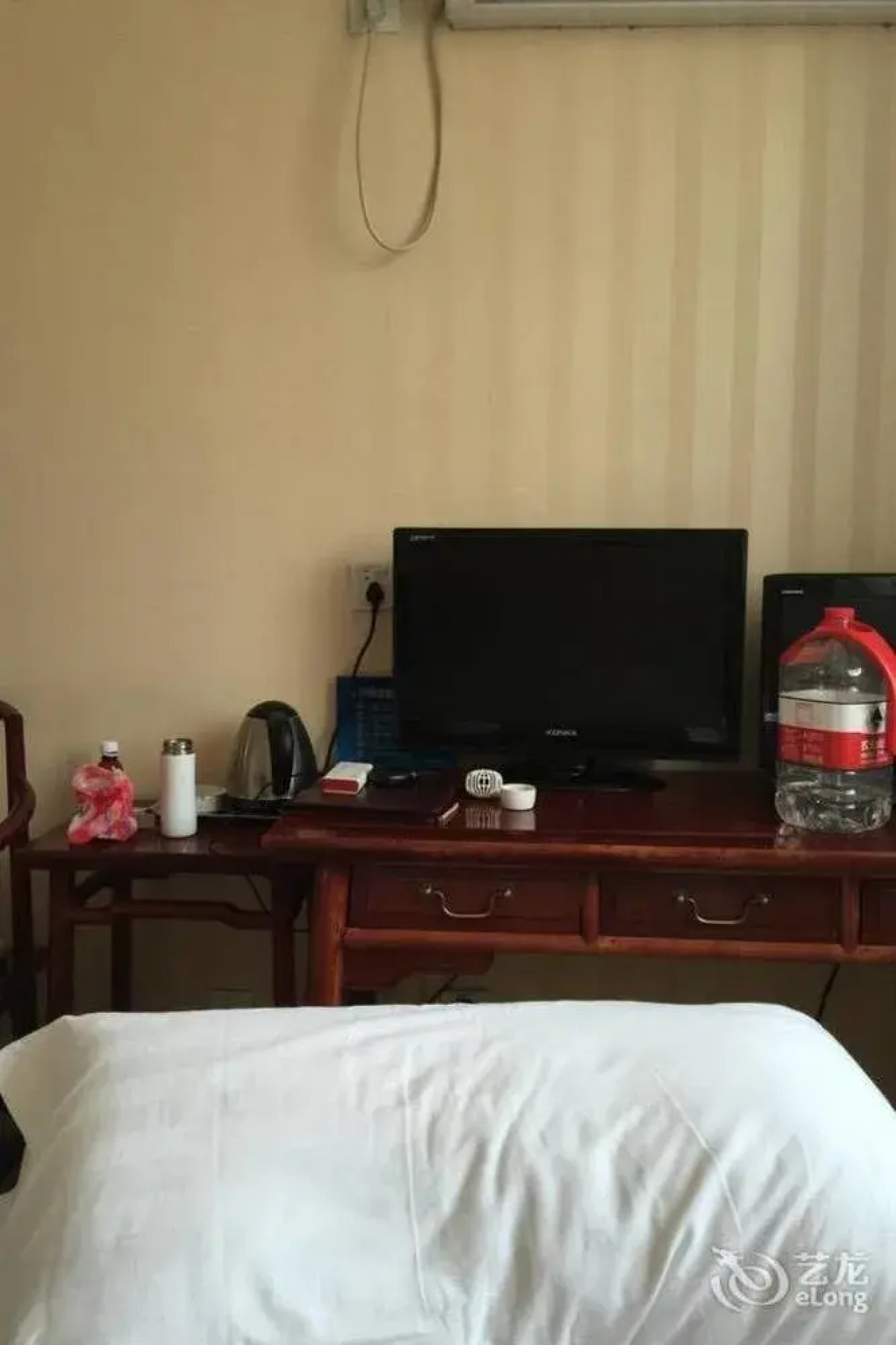 Donghua Hotel Beijing (Tian'anmen Wangfujing Branch)