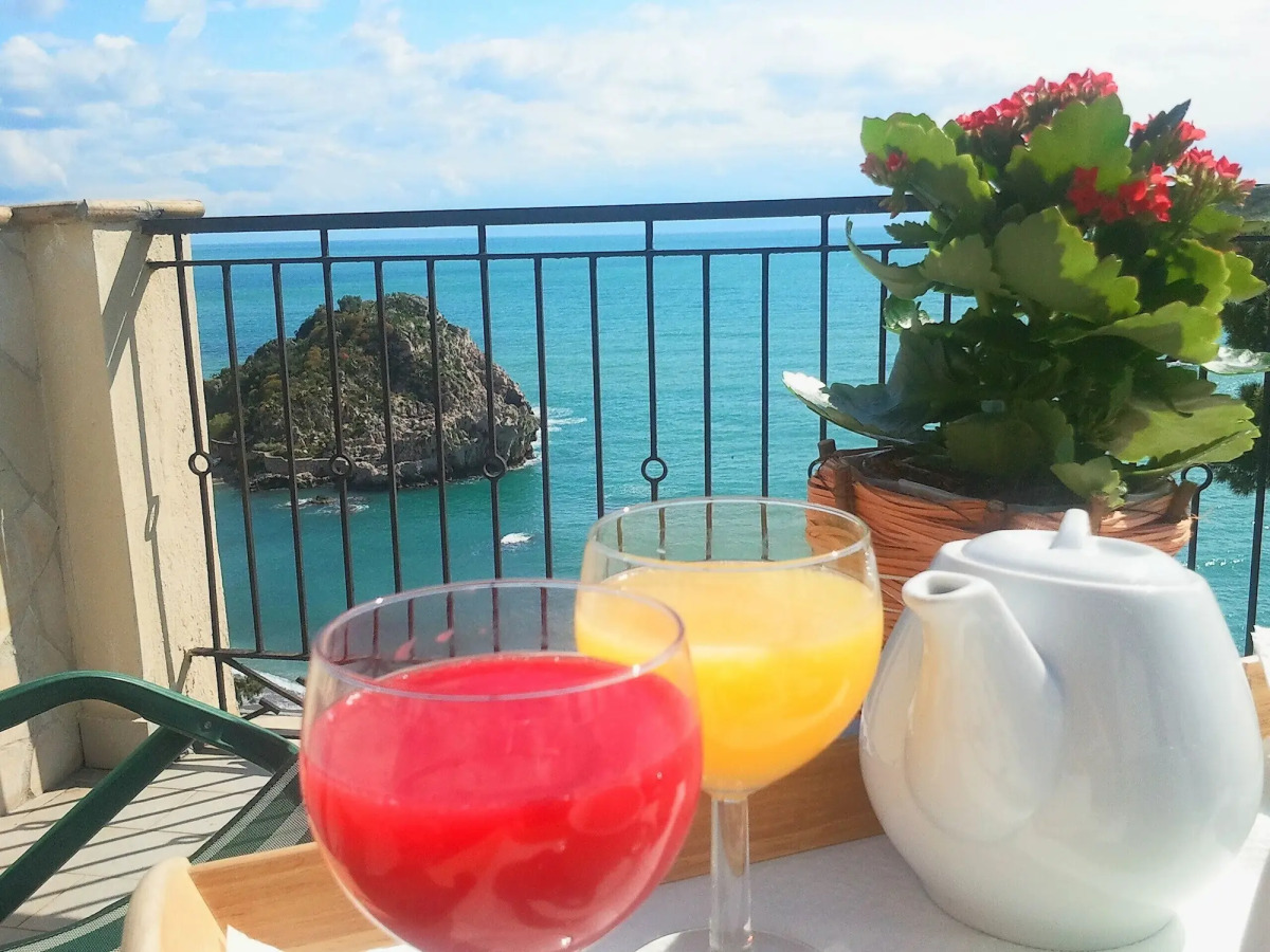 Jonic Hotel Mazzaro'