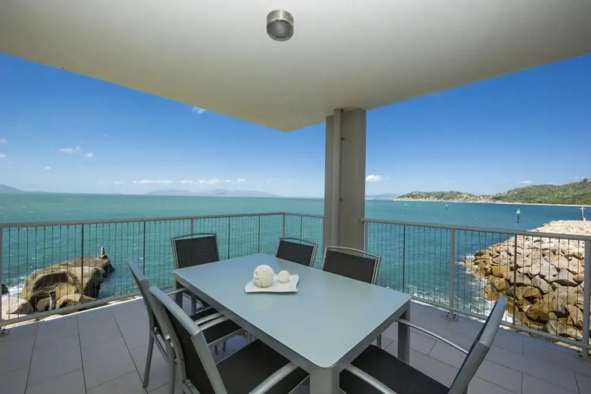 1 Bright Point Apartment 5101