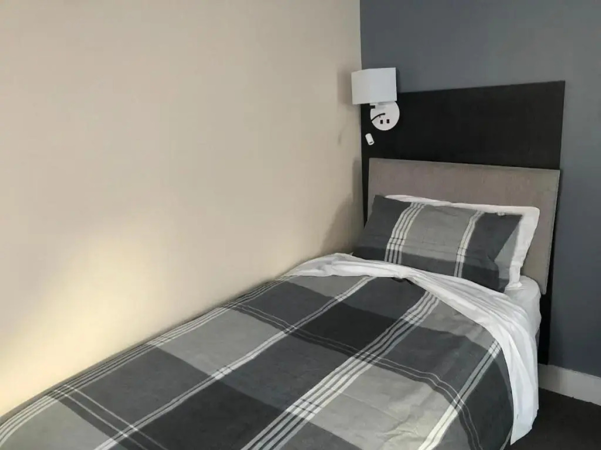 The Old Black Horse - Inn