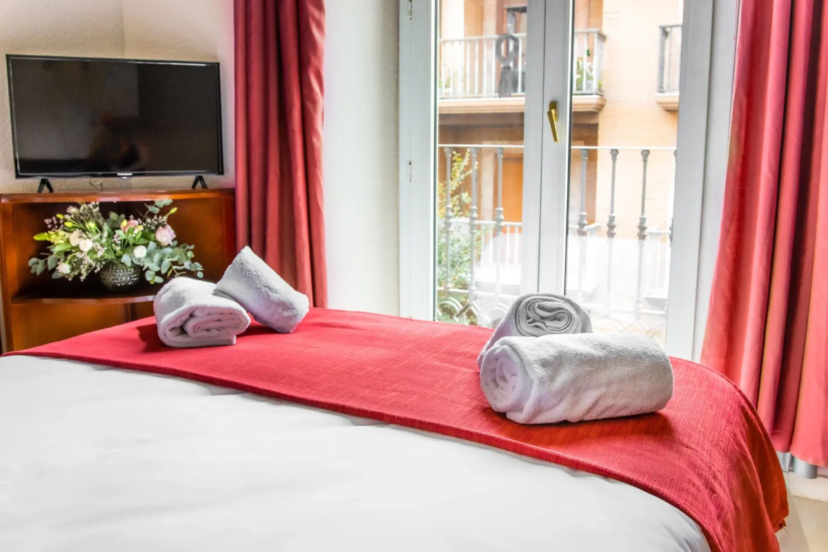 Отель Reina Cristina