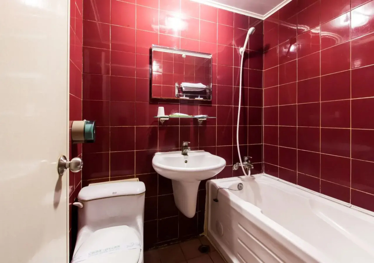 Ruei Gung Business Hotel