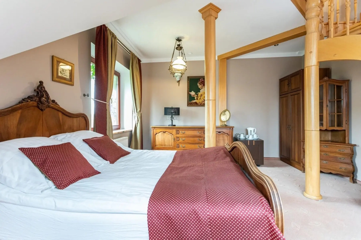 Royal Residence Hotel