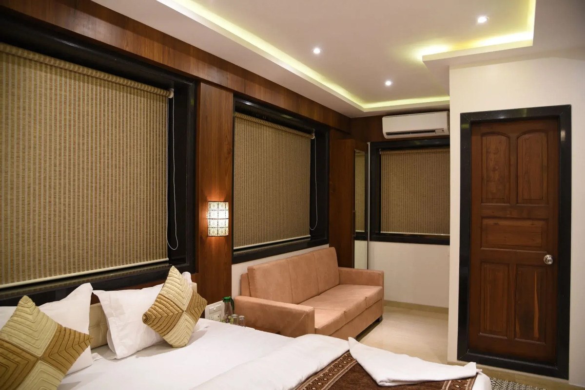 Hotel Flora Fountain