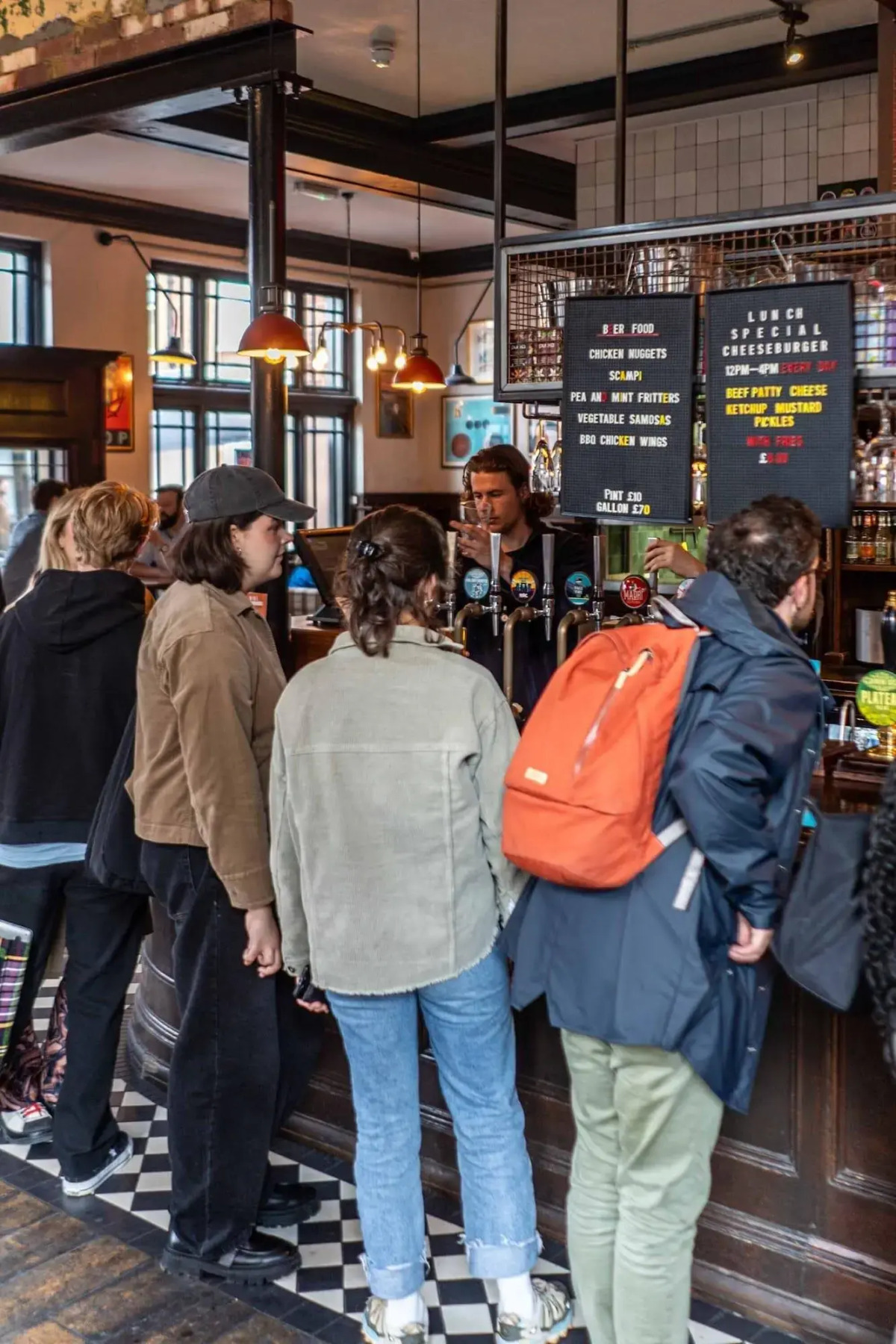 Publove The Rose & Crown