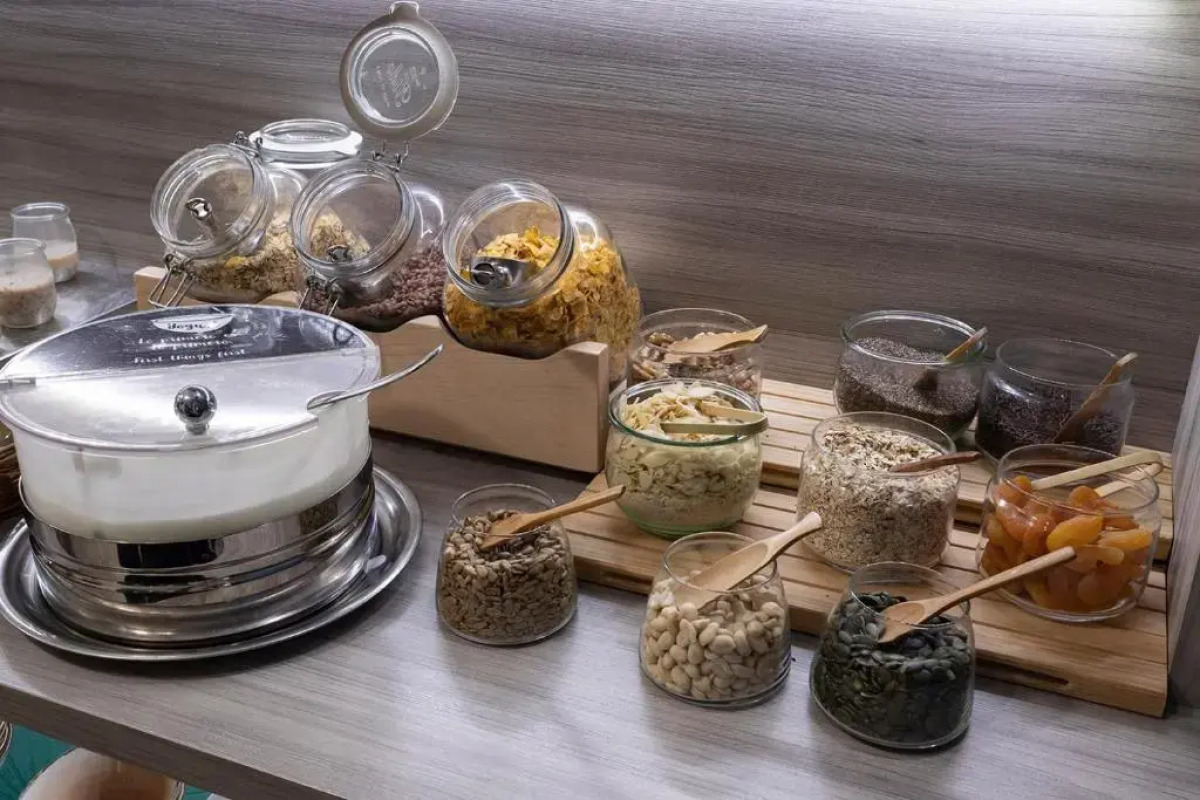 Petit Palace Lealtad Plaza