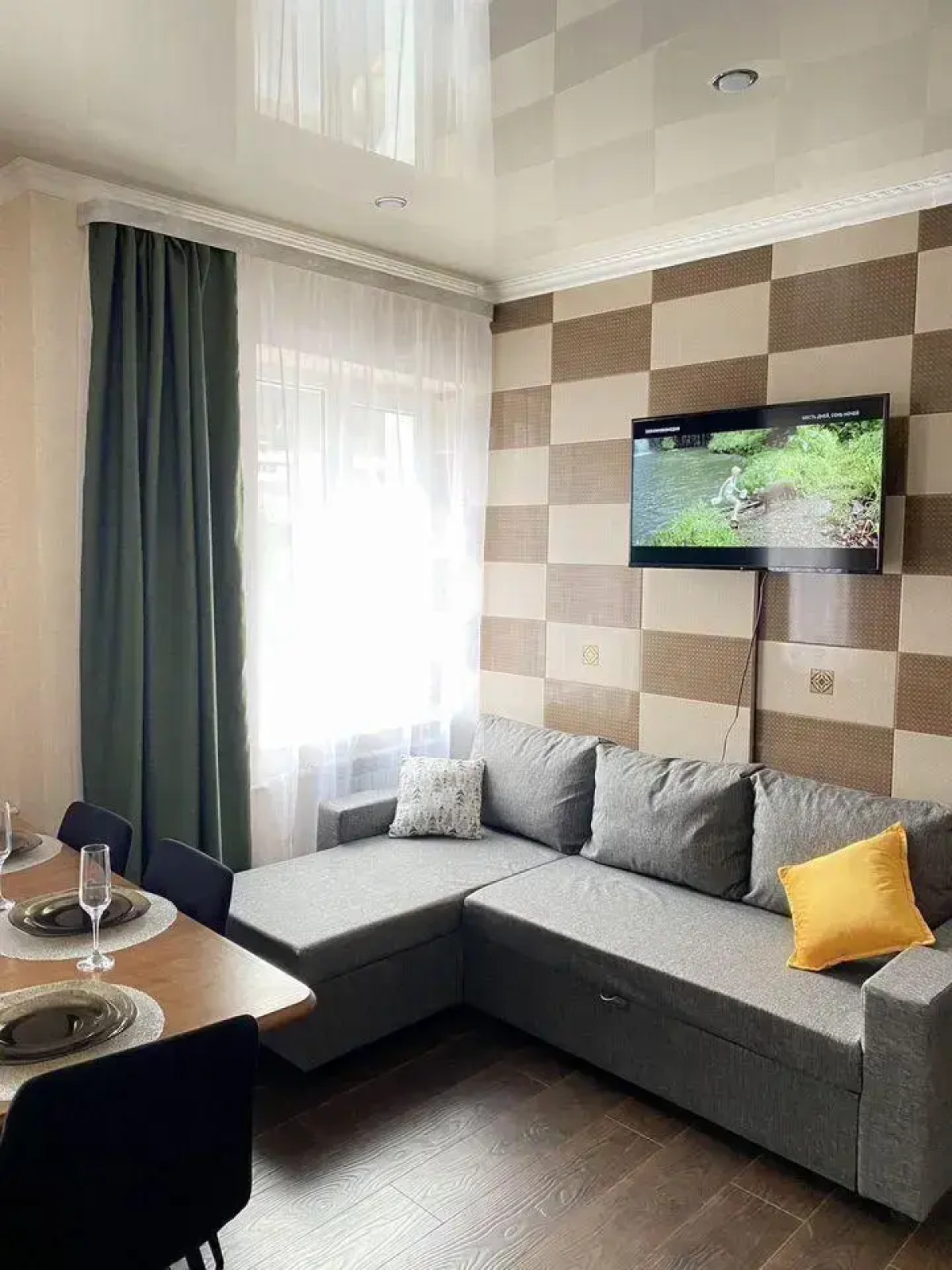 Апартаменты на улице Аланской