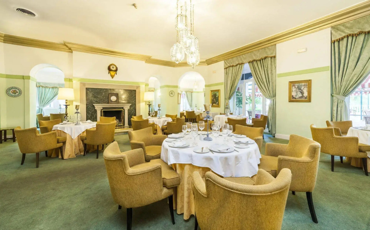 Globales Reina Cristina