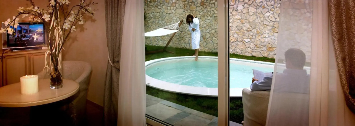 Hotel Baia Dei Faraglioni