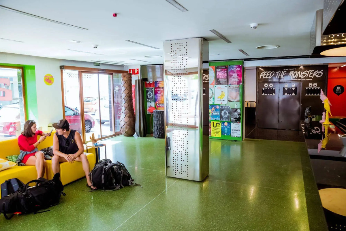 AMISTAT Island Hostel Ibiza - ALBERGUE JUVENIL