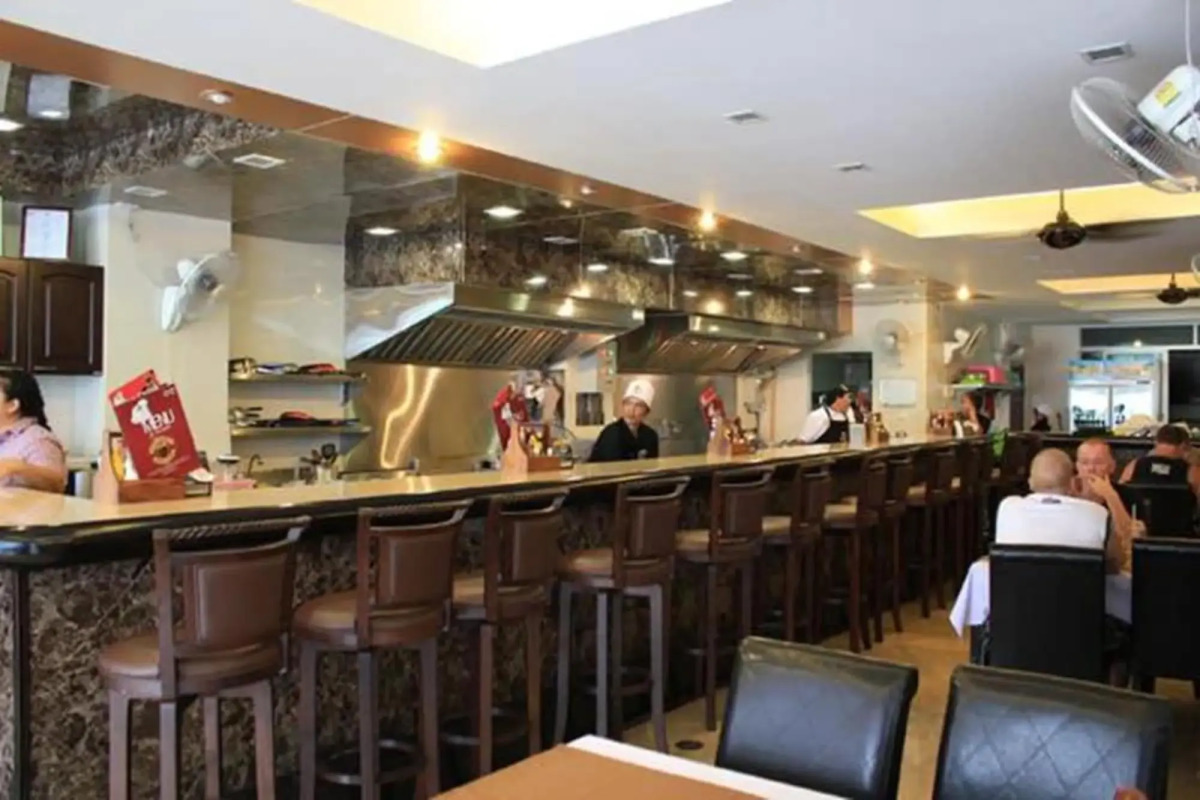 Maleez Lodge Hotel and Restaurant