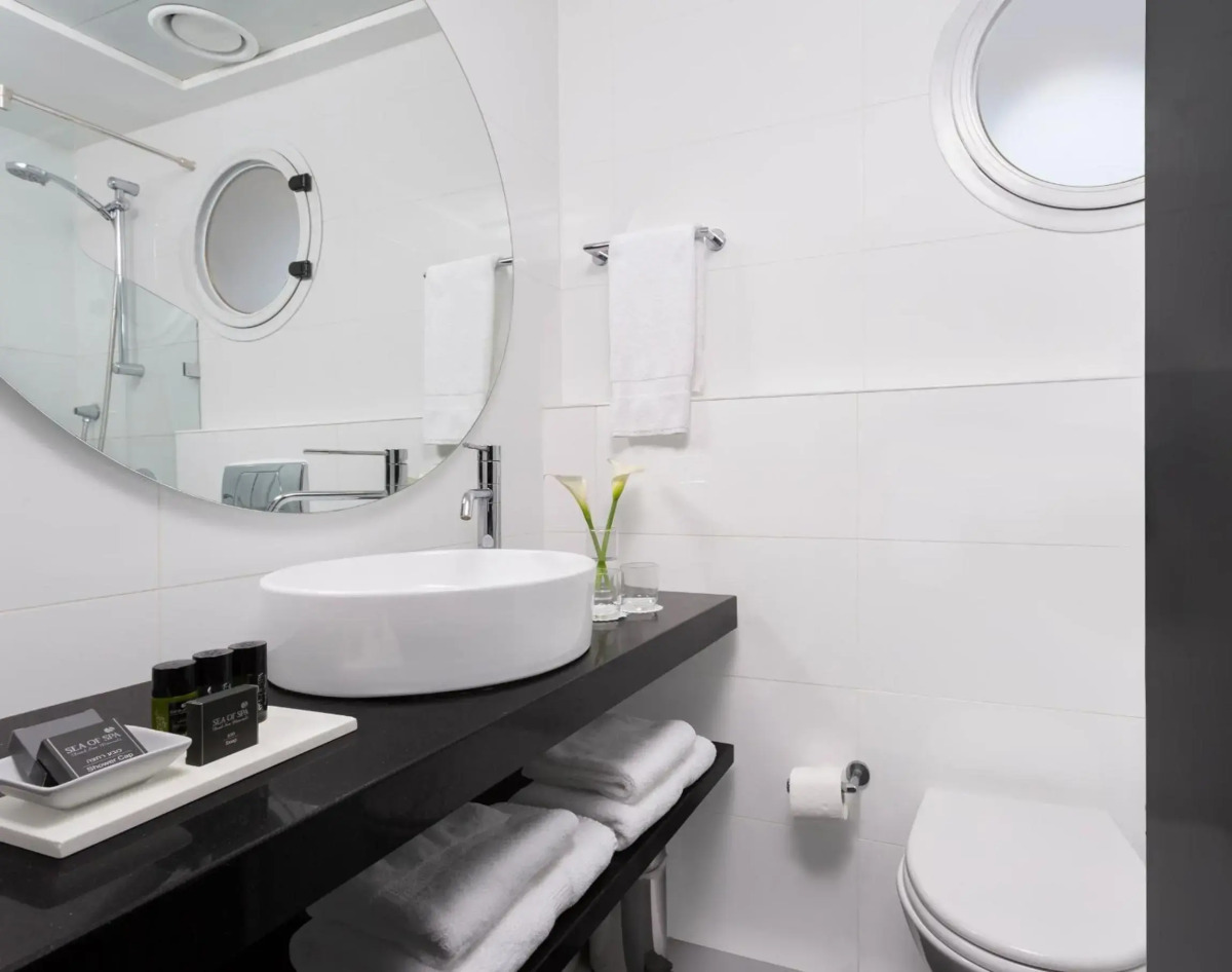 The Savoy Tel-Aviv, Sea Side