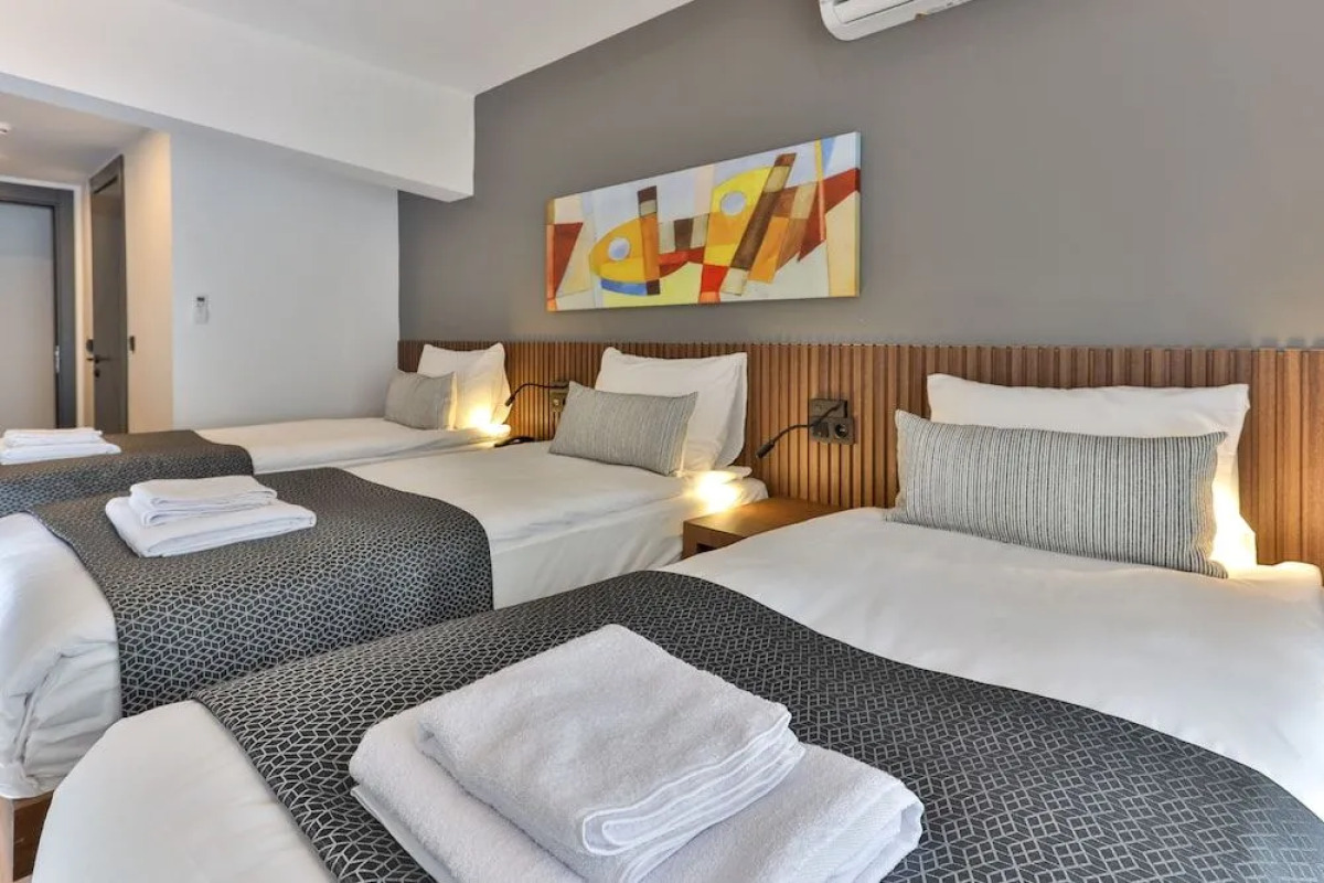 Wolf Of The City Hotel & Spa