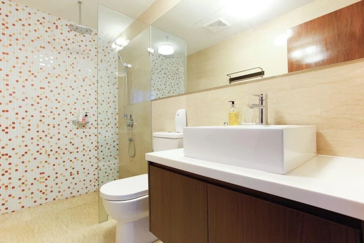 Regalia Upper View Hotel