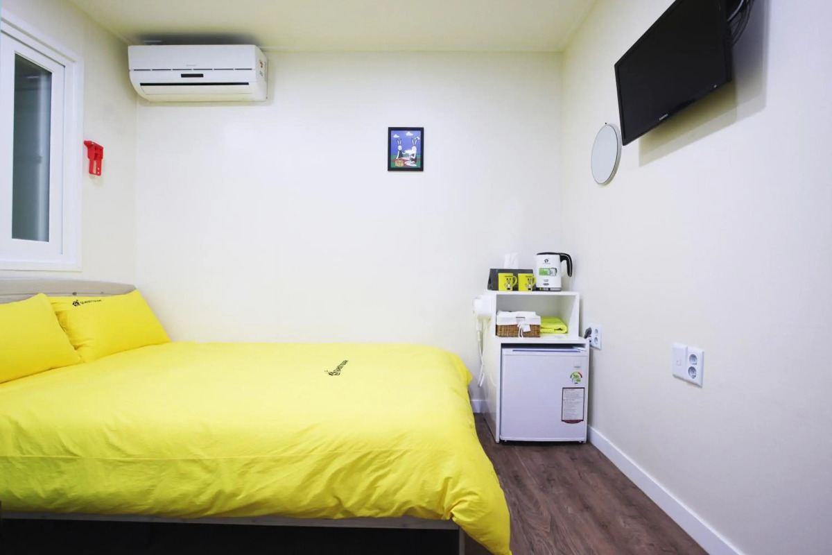 24 Guesthouse Myeongdong Avenue