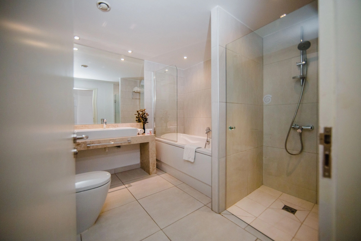 Napa Plaza Hotel - Adults Only