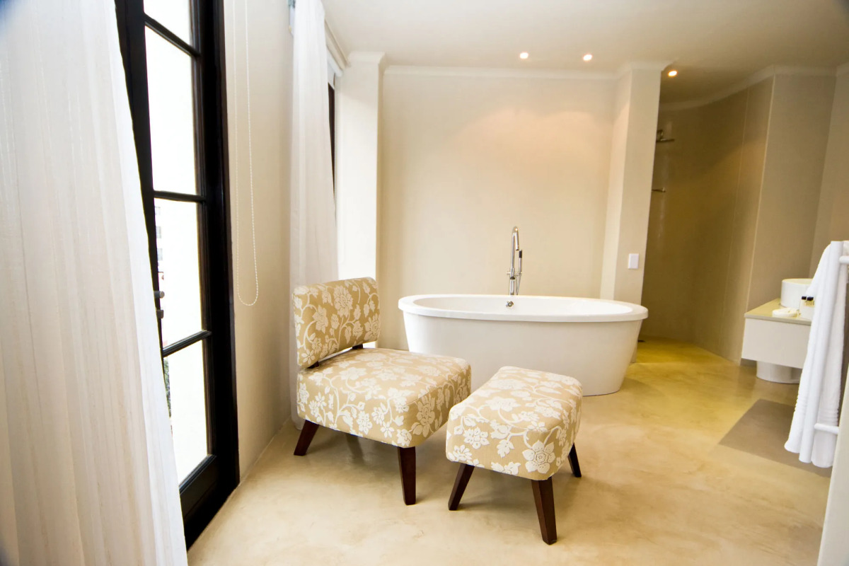 Rouge on Rose Boutique Hotel