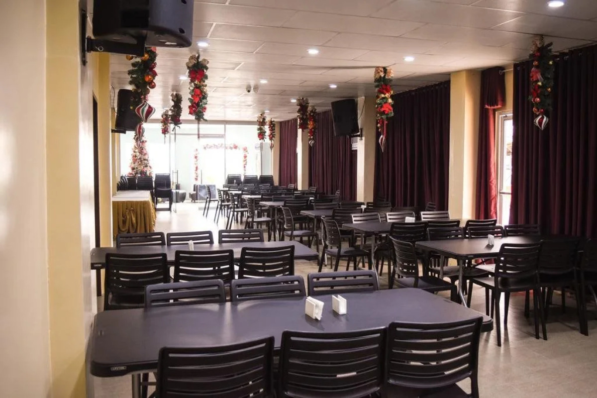 OYO 414 Humberto's Hotel