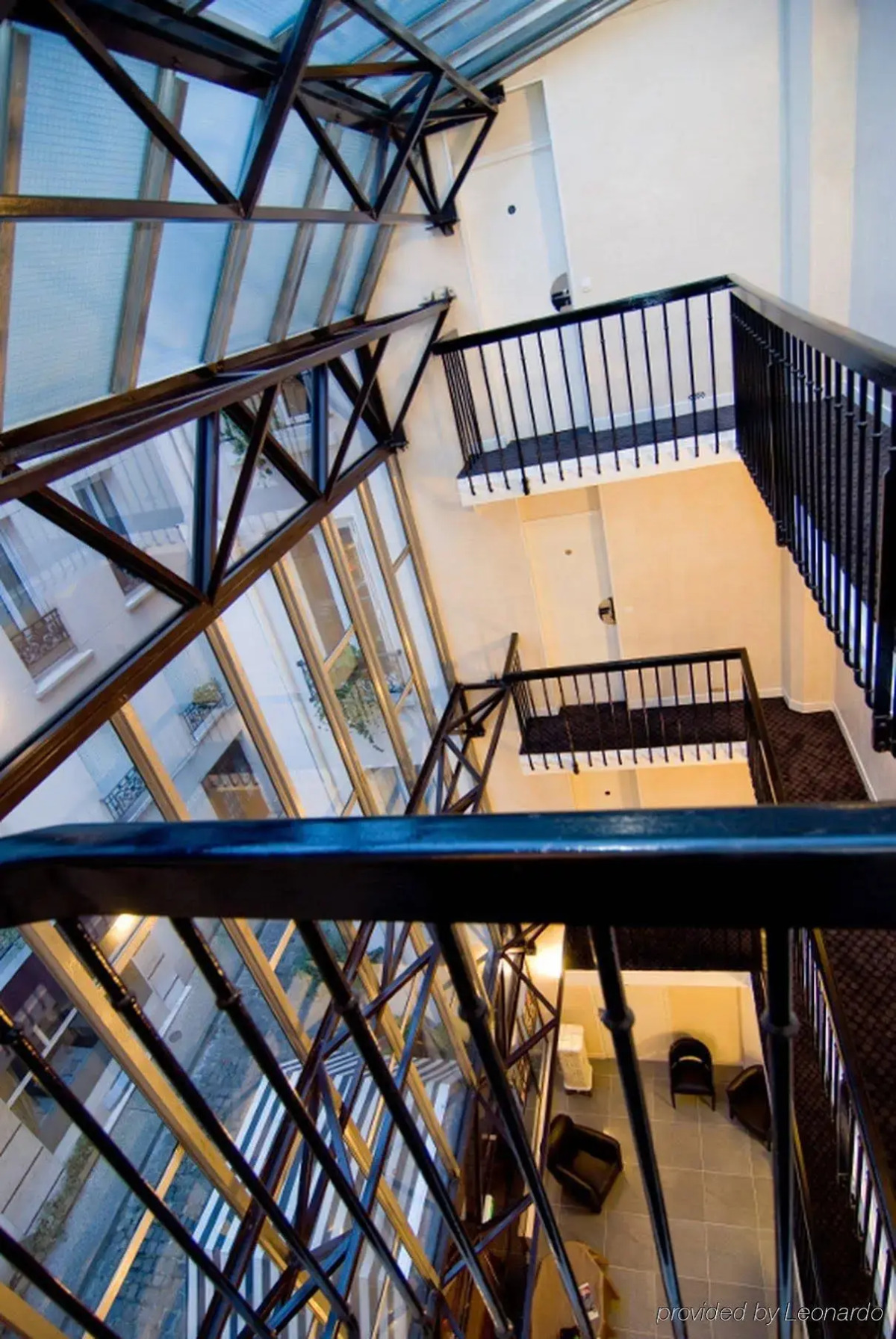 Archetype Etoile Hotel