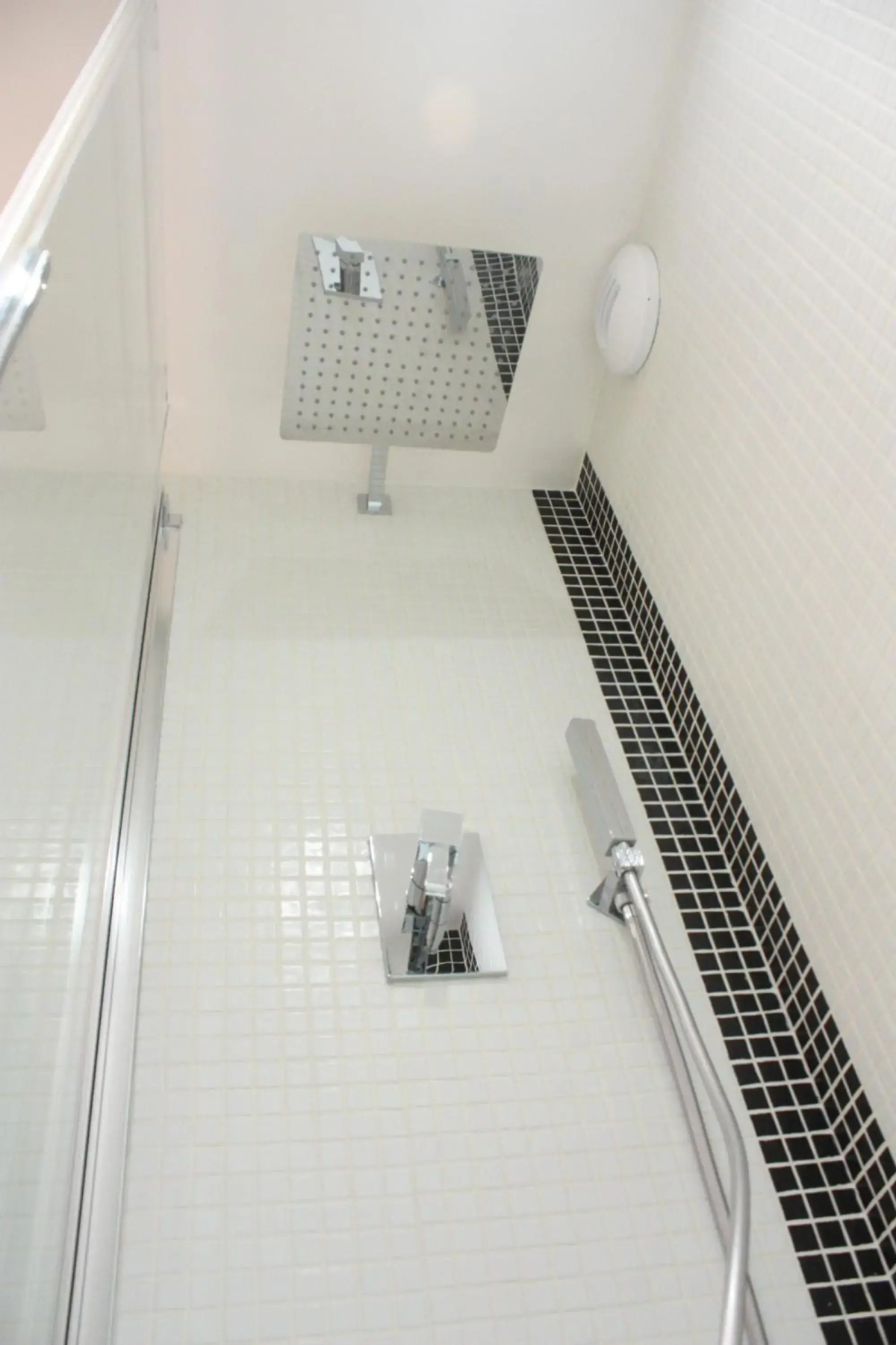 Hôtel Monceau Elysées