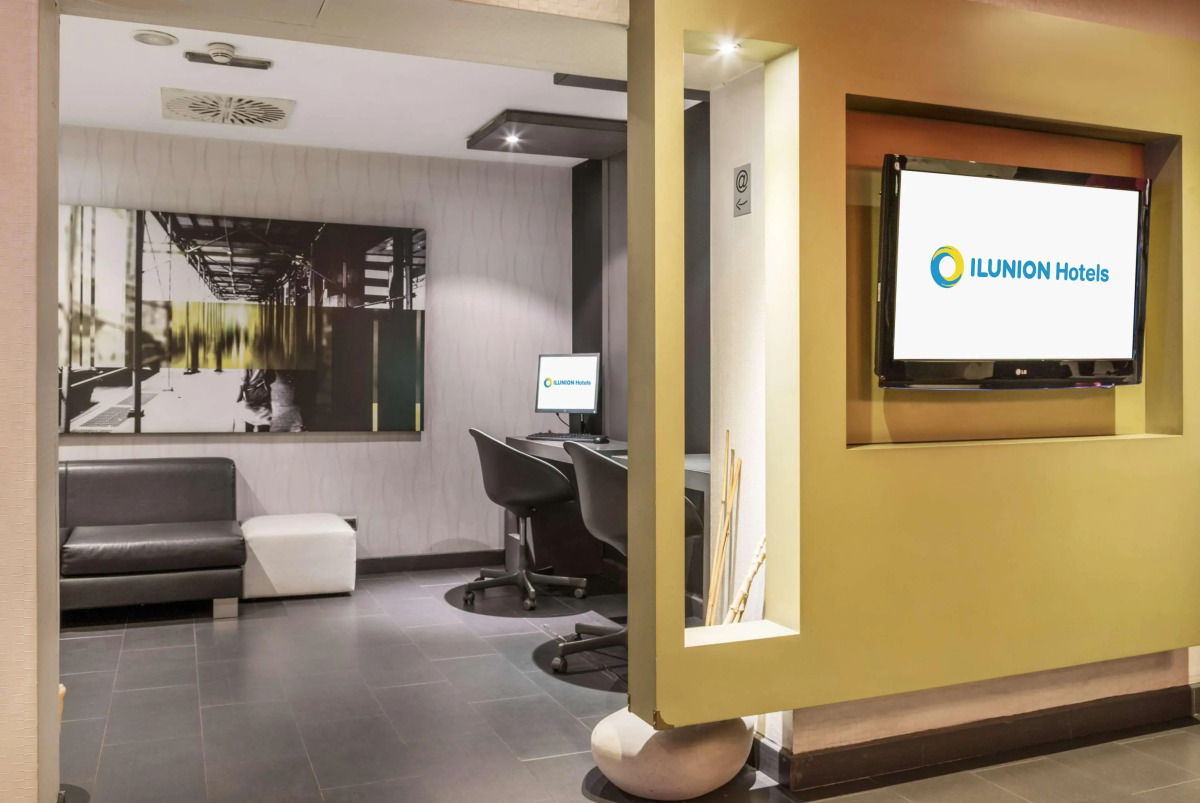 Hotel ILUNION Almirante