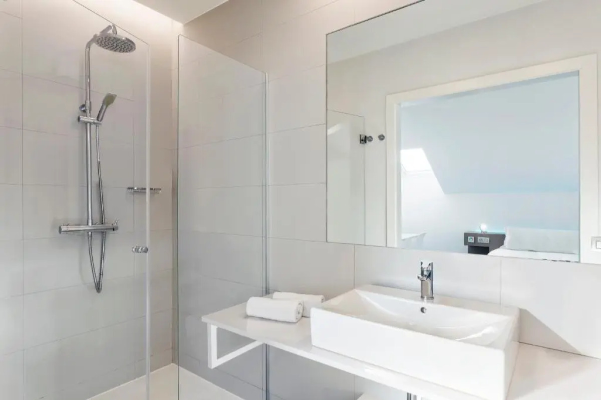 B&B Donostia San Sebastián Aeropuerto Hotel 