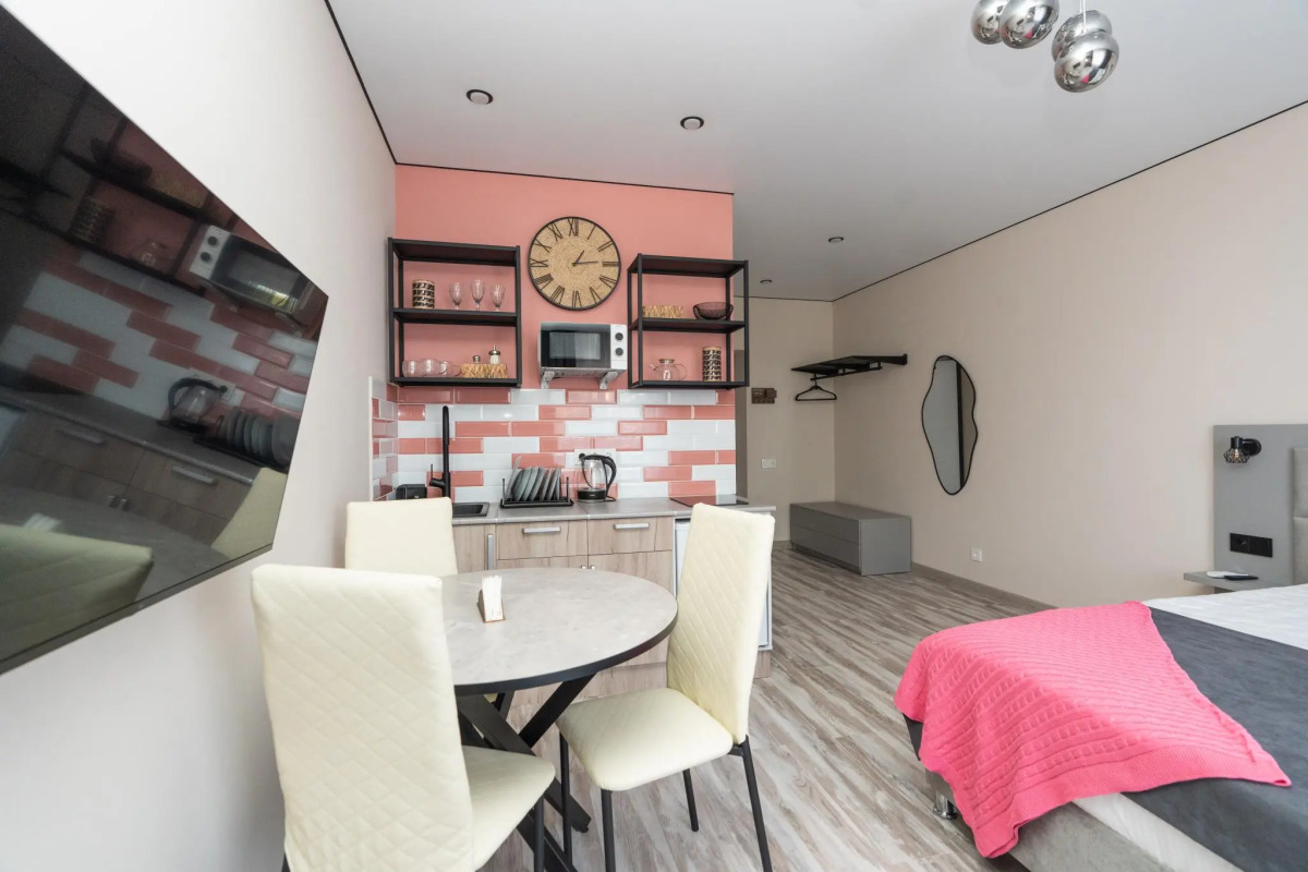 Атмосфера на улице  Декабристов